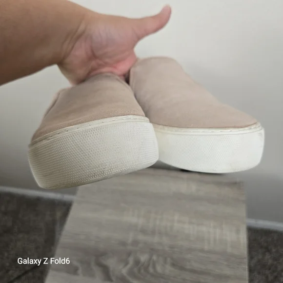 UGG Women’s Slip-On Sneakers Size 11 Pink Suede Casual Comfort Loafers Flats - Picture 8 of 9